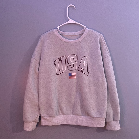 USA Graphic Drop Shoulder Pullover - Picture 2 of 2